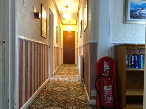 Hostal Everglades Hotel