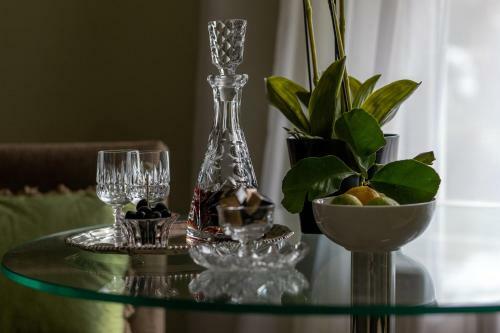 Palm Grove Apartments