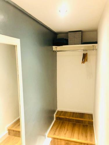 Westbank Lower Ground Apartment