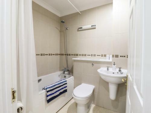 Apartamento Naze Retreat