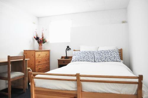 Apartamento Spacious 2 Bedroom Private Basement Suite In Lynn Canyon