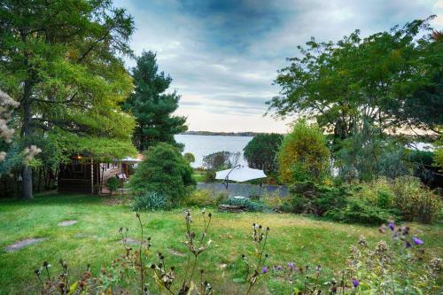 Hostal Chambre Bord De L'eau Oka