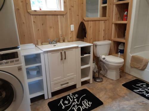 Big Axe Bed & Breakfast