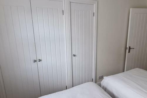 Beautiful 2-bed Apartment On Torquay Seafront