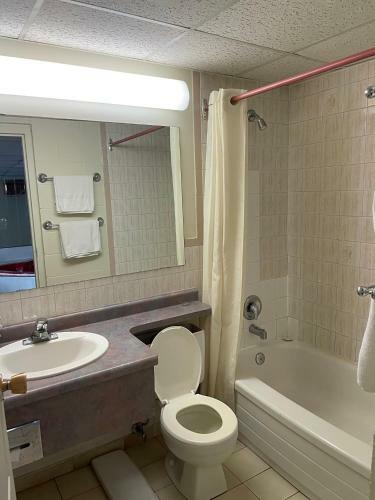 Motel Heritage Inn & Suites