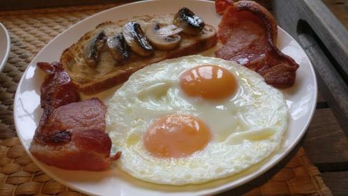 Hostal The Cider Shed Bed And Breakfast