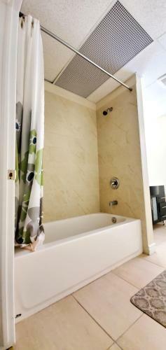 Apartamento Niagara Falls 1 Bed Beautiful Apt