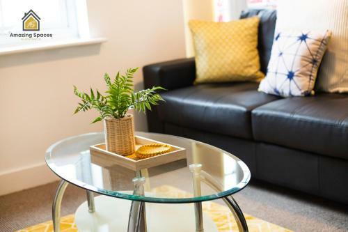 Executive 2 Bed Apartment In Stockton Heath