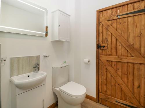 Lower Venn Granary Apartment 1
