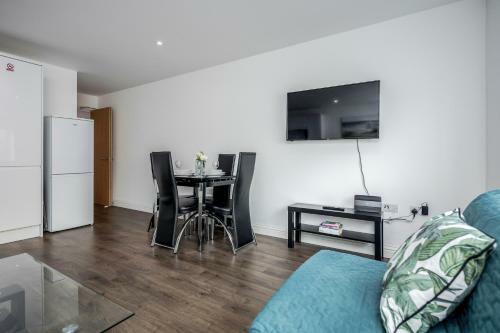 Real - Watford Central Serviced Apartments - F3