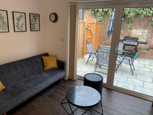 Apartamento Spacious Flat With Private Entrance And Jacuzzi