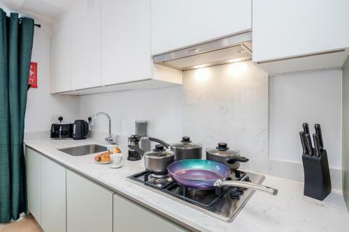 Apartamento Watford Cassio Luxury - Modernview Serviced Accommodation