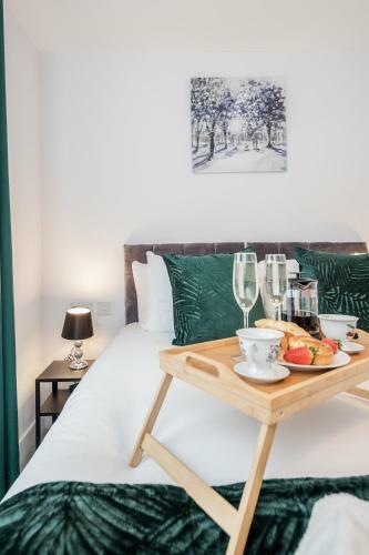 Apartamento Watford Cassio Luxury - Modernview Serviced Accommodation