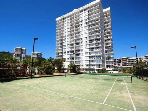 Apartamento Beachy, Bright, And The Best Location On The Gc!