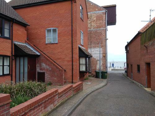 Anchoragewells Harbour Apartment