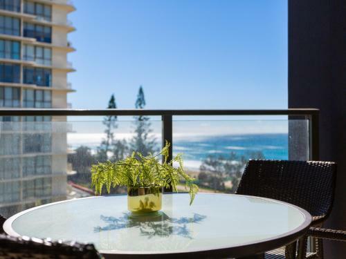Apartamento Serain Residences On Surfers