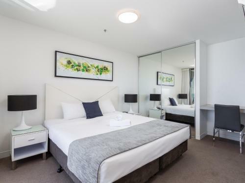 Apartamento Serain Residences On Surfers