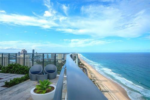 Apartamento Serain Residences On Surfers