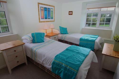 Wonderfully Scenic And Comfortable Dales Mill Property