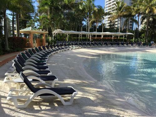 Crown Towers Resort Apartments