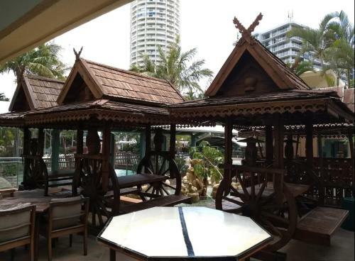 Crown Towers Resort Apartments