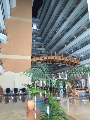 Crown Towers Resort Apartments