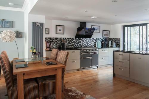 Boutique House Central Wells