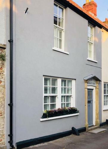 Boutique House Central Wells