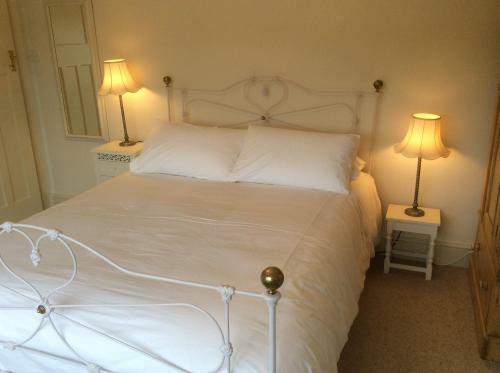 Bed & Breakfast Baytree House