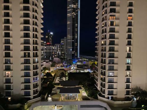 Apartamento Unit 2 - Spectacular Sea Views In Surfers Paradise