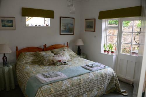 Bed & Breakfast Middle Farm Cottage