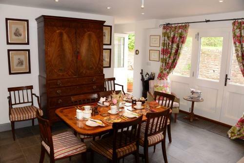Bed & Breakfast Middle Farm Cottage