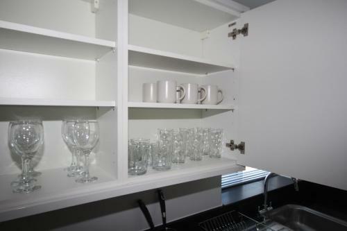 Holden Court Apartments -apt 4