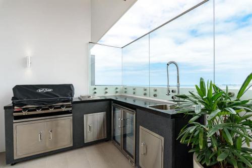 Apartamento Incredible Beach Front Views With Rooftop Pool
