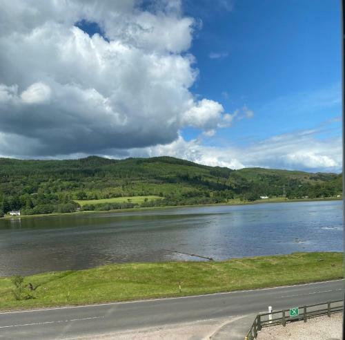 Hostal West Loch House