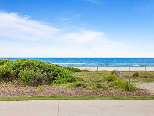 Apartamento Beachfront Getaway In Palm Beach