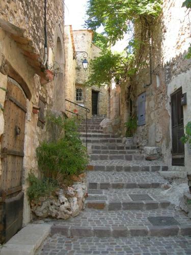 Hostal B&B Villa Les Tamaris