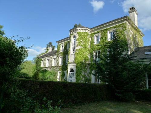 Bed & Breakfast Ch�teau De L'h�rissaudi�re