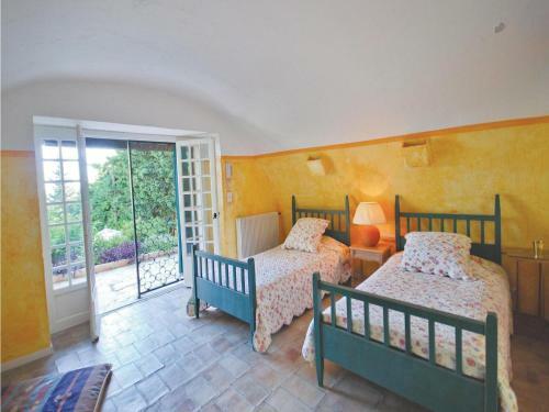 Holiday Home Chemin Des Fumerates