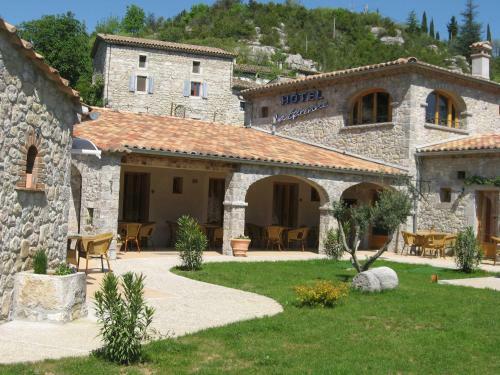 Hotel H�tel La Garenne