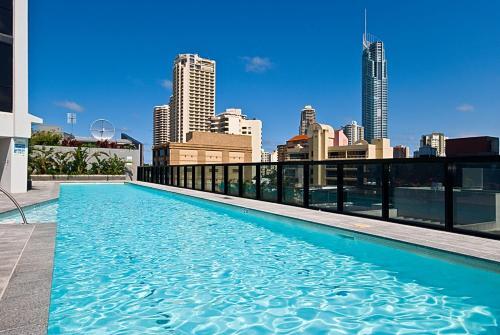 Apartamento Circle On Cavill ? 4 Bedroom Sub Penthouse Ocean - Level 49!!