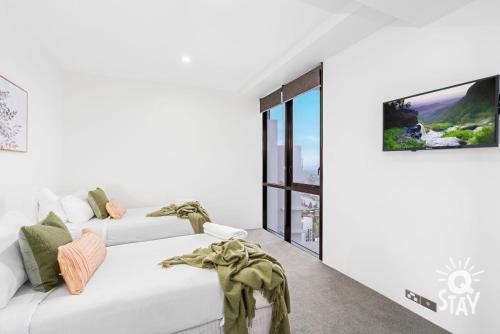 Apartamento Circle On Cavill ? 4 Bedroom Sub Penthouse Ocean - Level 49!!