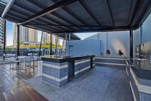 Apartamento Circle On Cavill ? 4 Bedroom Sub Penthouse Ocean - Level 49!!