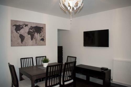 Spacious 3 Bedroom Apartment Near Worksop