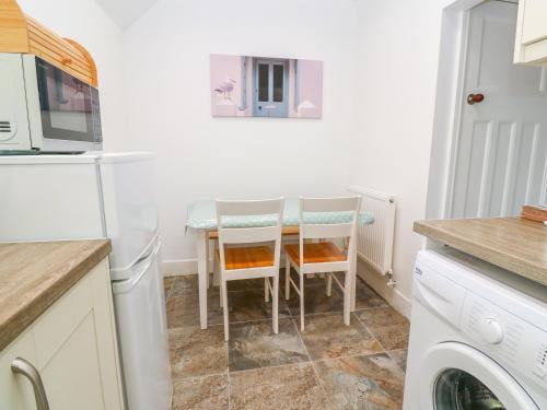 Two Tides Cottage, Looe