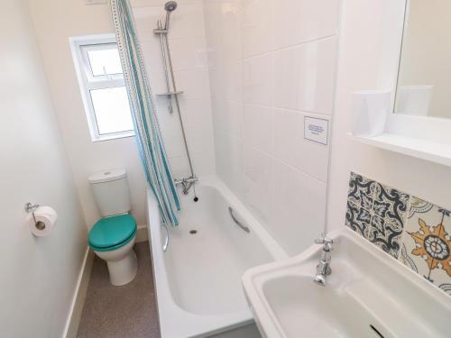 Two Tides Cottage, Looe