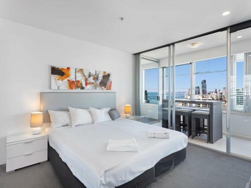 Luxury 3 Bedroom Apartment In Q1 With Ocean Views