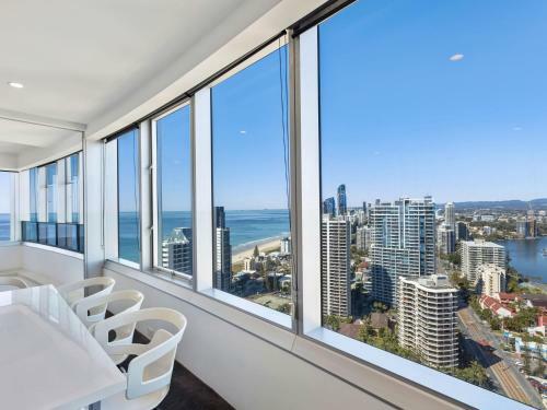 Luxury 3 Bedroom Apartment In Q1 With Ocean Views