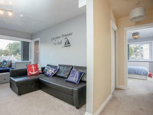 Admirals Apartment-uk32038