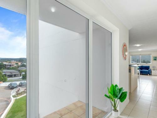 Palm Beach 2 Bedroom Apartment On The Beach